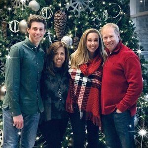 Meet your Posher, Michele